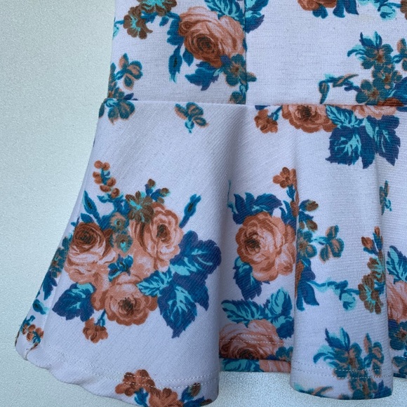 Small, Kirra, vintage floral print peplum top - Picture 7 of 10